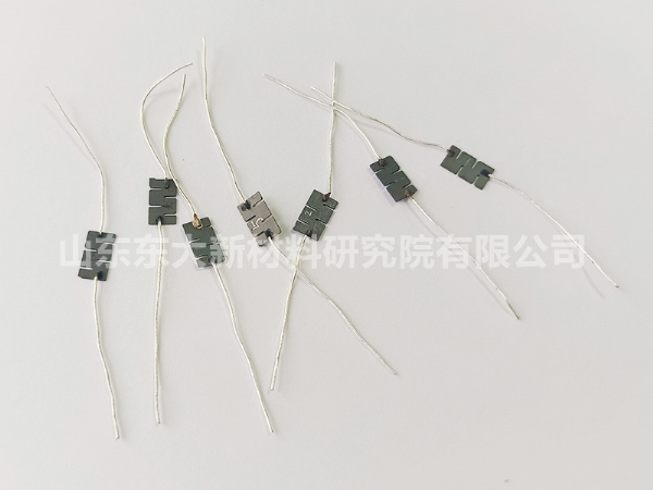 陶瓷金属化银线
